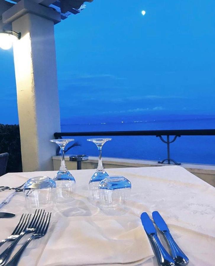 Hotel Ristorante La Lampara Джиццерия Экстерьер фото