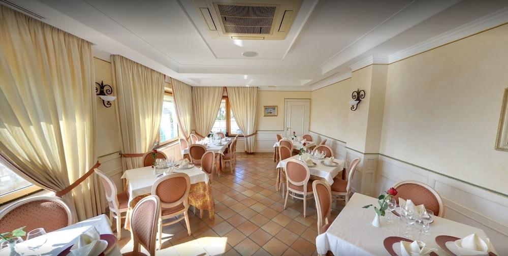 Hotel Ristorante La Lampara Джиццерия Экстерьер фото