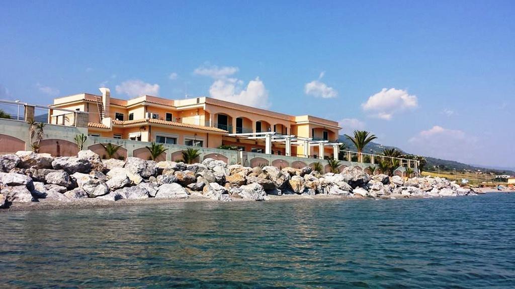 Hotel Ristorante La Lampara Джиццерия Экстерьер фото